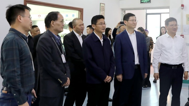 湖南省人民政府副省長、黨組成員曹志強 蒞臨炬神電子調(diào)研